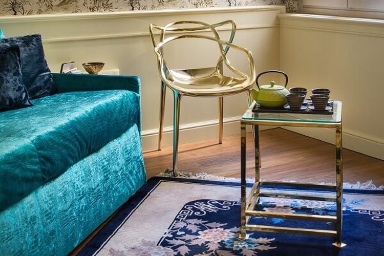 SUITE DELUXE SULLA VIA DELLA SETA Art Hotel Orologio Bologna, Italy SUITE DELUXE SULLA VIA DELLA SETA Art Hotel Orologio Bologna, Italy