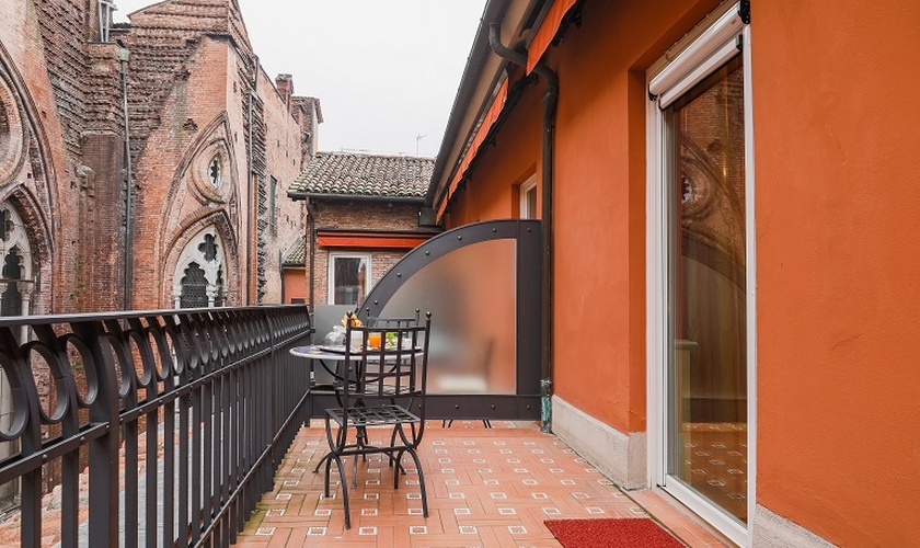 Deluxe double room with terrace  Art Hotel Commercianti Bologna