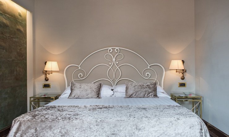 SUITE DELUXE Art Hotel Orologio Bologna, Italy SUITE DELUXE Art Hotel Orologio Bologna, Italy
