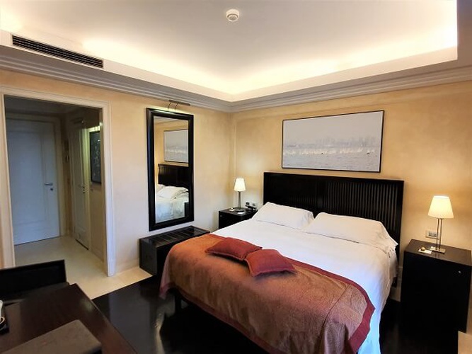 Classic double room art hotel novecento bologna Classic double room art hotel novecento bologna