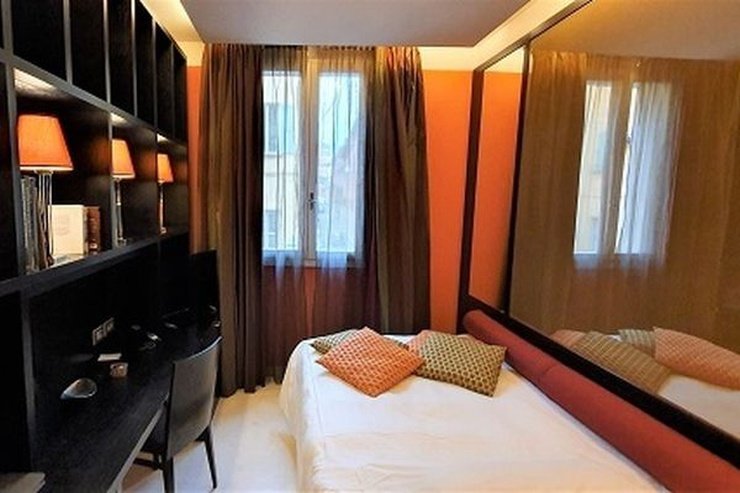 Single comfort room art hotel novecento bologna Single comfort room art hotel novecento bologna