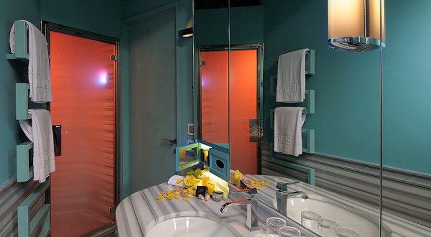 SUITE HOUSE CORTE Art Hotel Novecento Bologna, Italy SUITE HOUSE CORTE Art Hotel Novecento Bologna, Italy