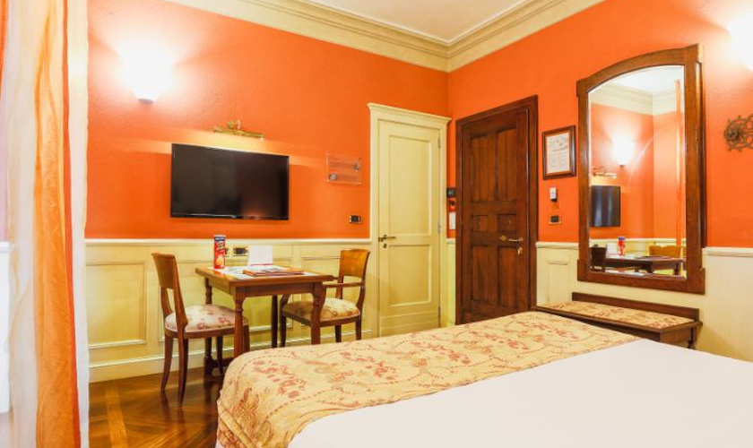 Deluxe double room with terrace  Art Hotel Commercianti Bologna