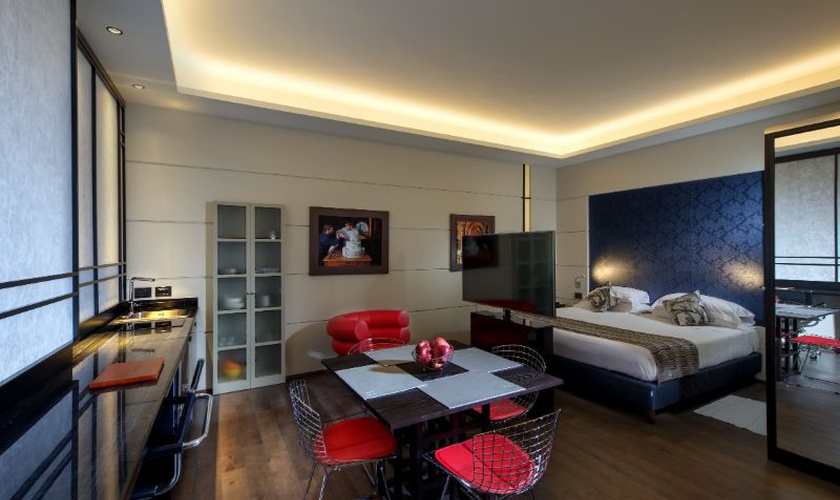 Luxury apartments  Art Hotel Commercianti Bologna