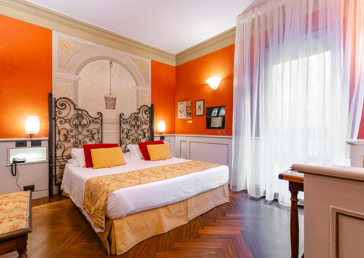 Deluxe Double Room with Terrace Art Hotel Commercianti Bologna Deluxe Double Room with Terrace Art Hotel Commercianti Bologna