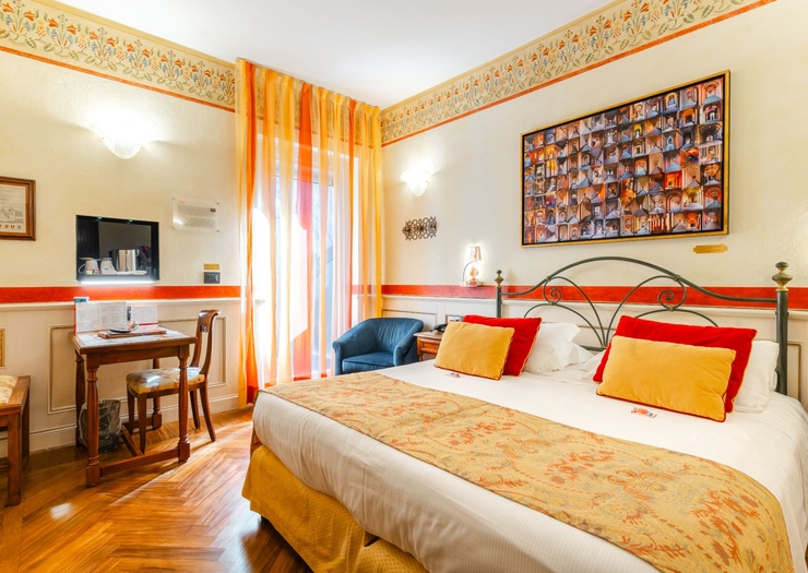 Deluxe Double Room with Terrace Art Hotel Commercianti Bologna Deluxe Double Room with Terrace Art Hotel Commercianti Bologna