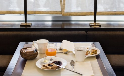 ROOM SERVICE (ON REQUEST) Art Hotel Novecento in Bologna, Italy ROOM SERVICE (ON REQUEST) Art Hotel Novecento in Bologna, Italy