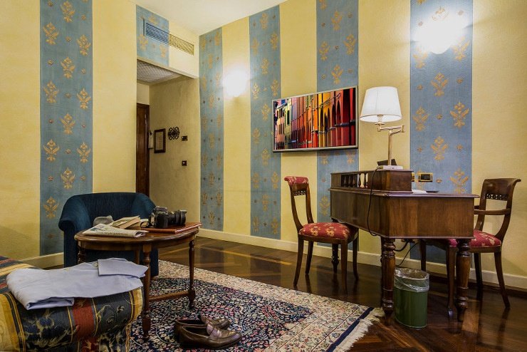 SUITE Art Hotel Commercianti Bologna, Italy SUITE Art Hotel Commercianti Bologna, Italy
