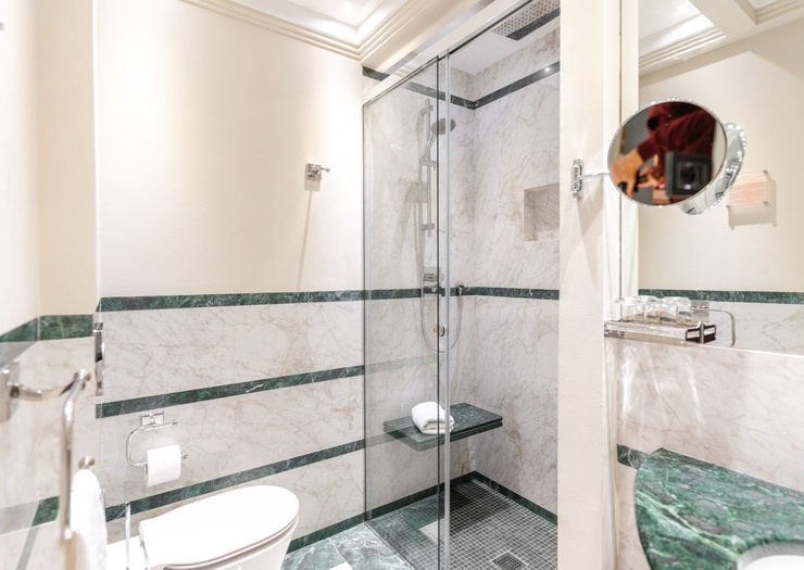 Deluxe Double Room with Terrace Art Hotel Commercianti Bologna Deluxe Double Room with Terrace Art Hotel Commercianti Bologna