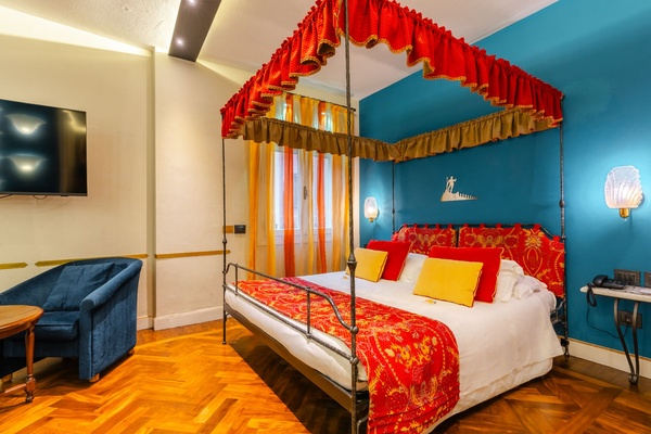 Junior Suite  Art Hotel Commercianti in Bologna