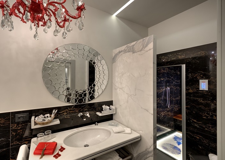 Luxury apartments  Art Hotel Commercianti Bologna