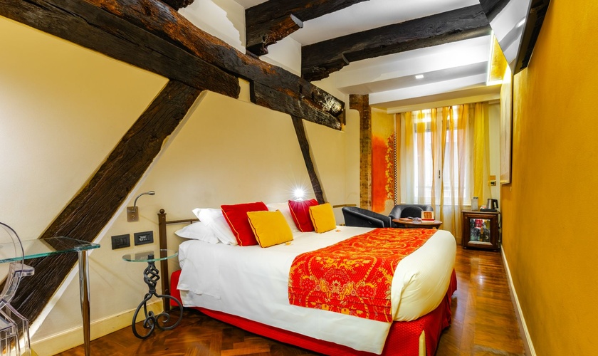Deluxe Double Room Art Hotel Commercianti Bologna Deluxe Double Room Art Hotel Commercianti Bologna