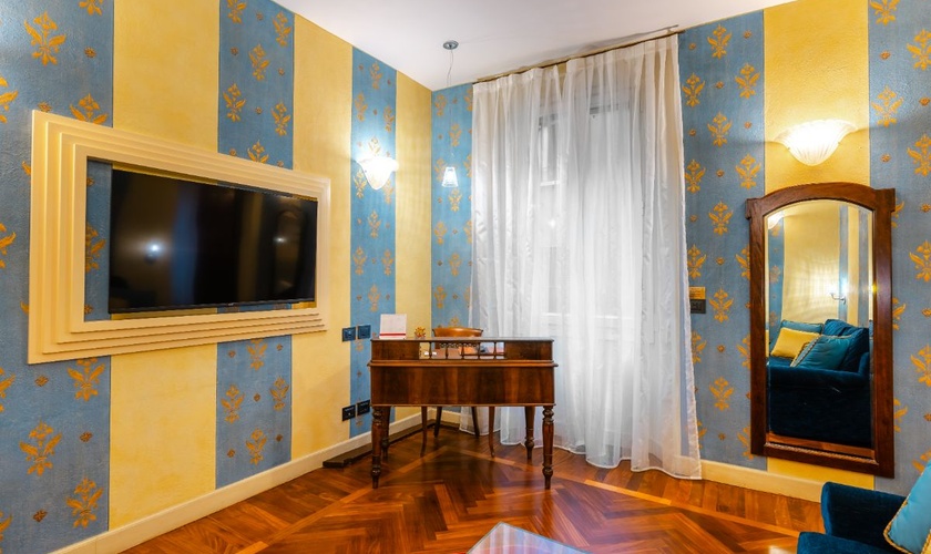 Suites  Art Hotel Commercianti Bologna