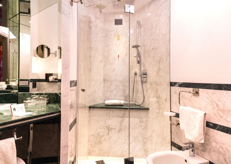 Junior Suite Deluxe Art Hotel Commercianti Bologna Junior Suite Deluxe Art Hotel Commercianti Bologna