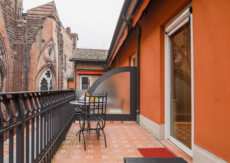 Deluxe Double Room with Terrace Art Hotel Commercianti Bologna Deluxe Double Room with Terrace Art Hotel Commercianti Bologna