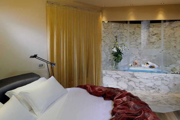 SUITE HOUSE CORTE Art Hotel Novecento Bologna, Italy SUITE HOUSE CORTE Art Hotel Novecento Bologna, Italy