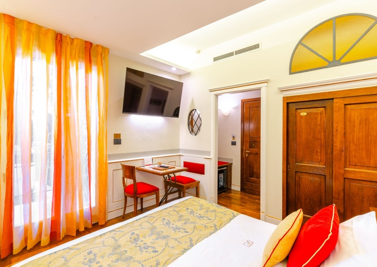 Deluxe Double Room Art Hotel Commercianti Bologna Deluxe Double Room Art Hotel Commercianti Bologna
