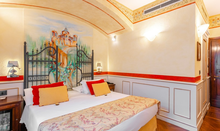 Deluxe Double Room Art Hotel Commercianti Bologna Deluxe Double Room Art Hotel Commercianti Bologna