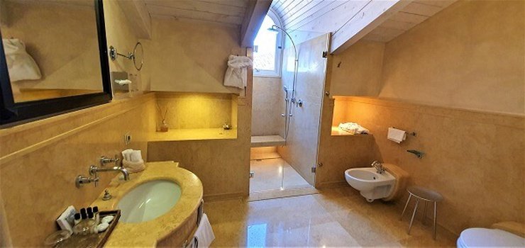 Suite galileo art hotel novecento bologna, italy Suite galileo art hotel novecento bologna, italy