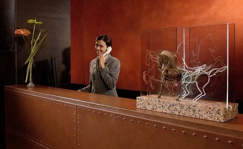24-HOUR RECEPTION Art Hotel Novecento in Bologna 24-HOUR RECEPTION Art Hotel Novecento in Bologna
