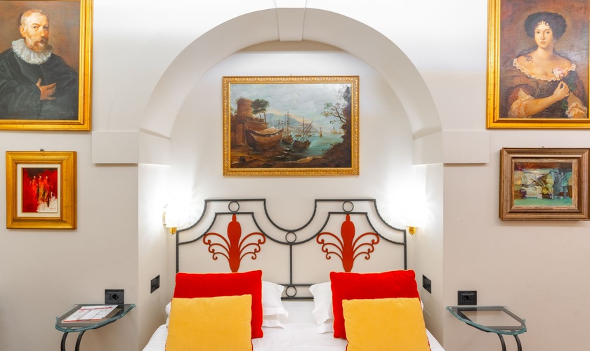 Classic double room Art Hotel Commercianti Bologna Classic double room Art Hotel Commercianti Bologna