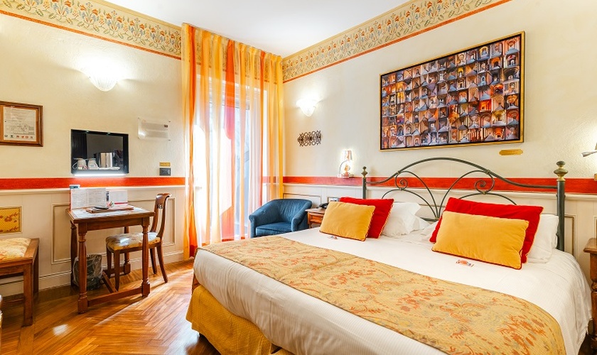 Deluxe double room with terrace  Art Hotel Commercianti Bologna