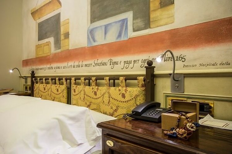 Classic double room art hotel commercianti bologna Classic double room art hotel commercianti bologna