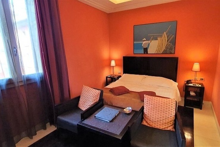 Classic double room art hotel novecento bologna Classic double room art hotel novecento bologna