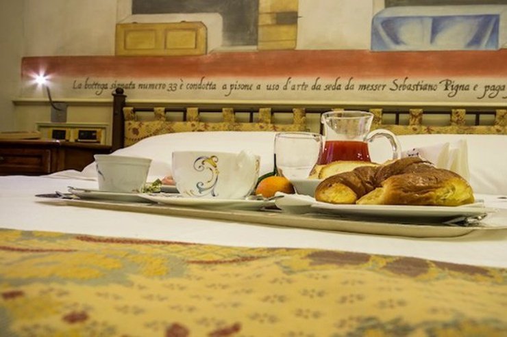 Classic double room art hotel commercianti bologna Classic double room art hotel commercianti bologna