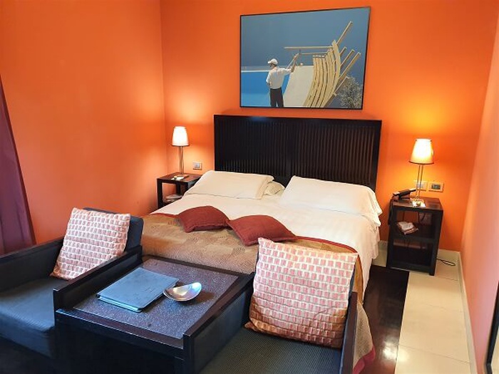 Classic double room art hotel novecento bologna Classic double room art hotel novecento bologna