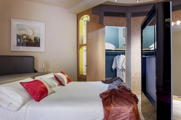 SUITE HOUSE PALAZZO Art Hotel Novecento Bologna, Italy SUITE HOUSE PALAZZO Art Hotel Novecento Bologna, Italy