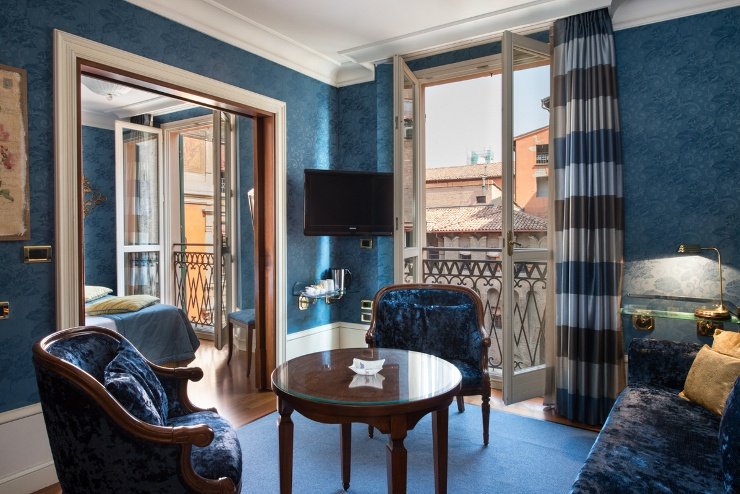 SUITE Art Hotel Orologio Bologna, Italy SUITE Art Hotel Orologio Bologna, Italy