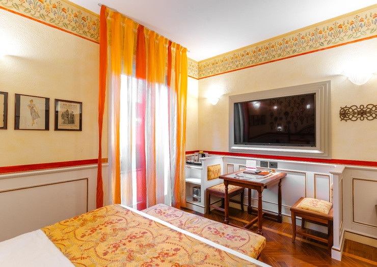 Deluxe Double Room Art Hotel Commercianti Bologna Deluxe Double Room Art Hotel Commercianti Bologna