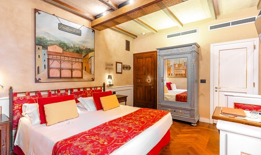 Deluxe double room with terrace  Art Hotel Commercianti Bologna