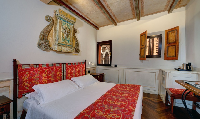Deluxe Double Room Art Hotel Commercianti Bologna Deluxe Double Room Art Hotel Commercianti Bologna