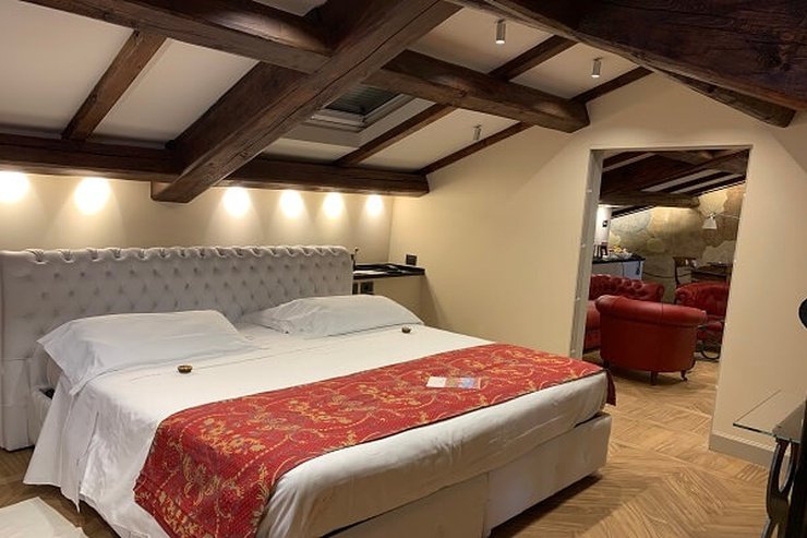 SUITE Art Hotel Commercianti Bologna, Italy SUITE Art Hotel Commercianti Bologna, Italy