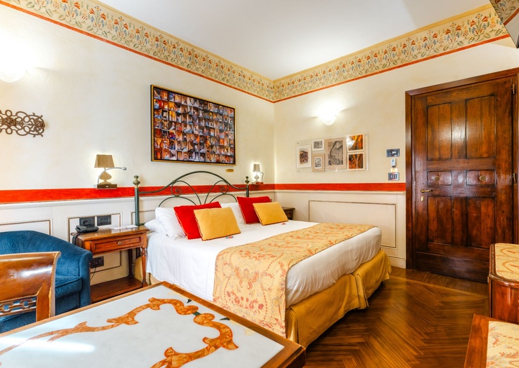 Deluxe Double Room with Terrace Art Hotel Commercianti Bologna Deluxe Double Room with Terrace Art Hotel Commercianti Bologna
