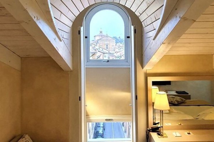 Deluxe penthouse room art hotel novecento bologna Deluxe penthouse room art hotel novecento bologna