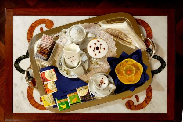 Buffet breakfast included art hotel commercianti bologna Buffet breakfast included art hotel commercianti bologna