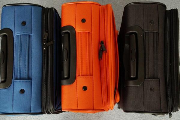 LEFT LUGGAGE SERVICE / FREE Art Hotel Orologio Bologna LEFT LUGGAGE SERVICE / FREE Art Hotel Orologio Bologna