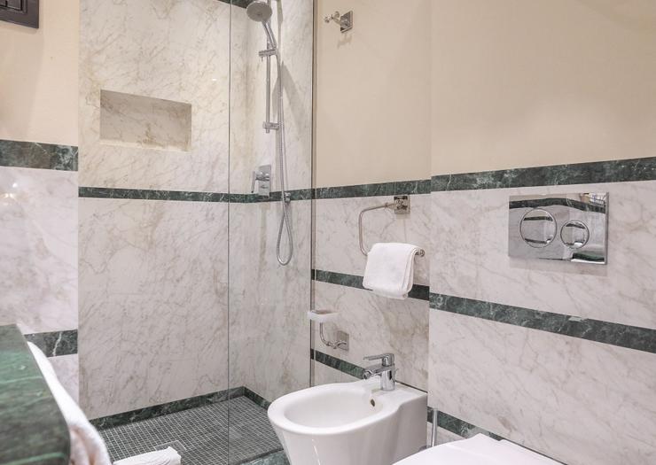 Deluxe Double Room with Terrace Art Hotel Commercianti Bologna Deluxe Double Room with Terrace Art Hotel Commercianti Bologna