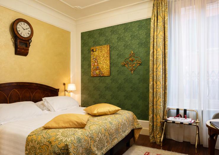 Classic Room Art Hotel Orologio Bologna Classic Room Art Hotel Orologio Bologna