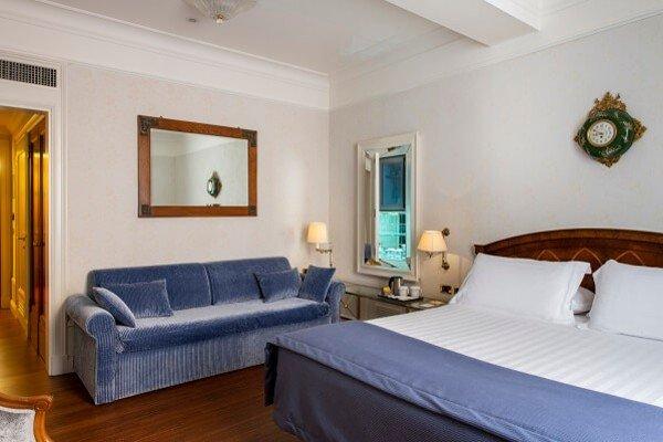 Junior Comfort Art Hotel Orologio Bologna Junior Comfort Art Hotel Orologio Bologna